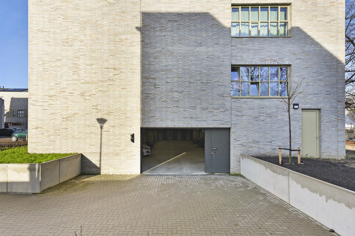 Photo 6 of Flowcoatstraat