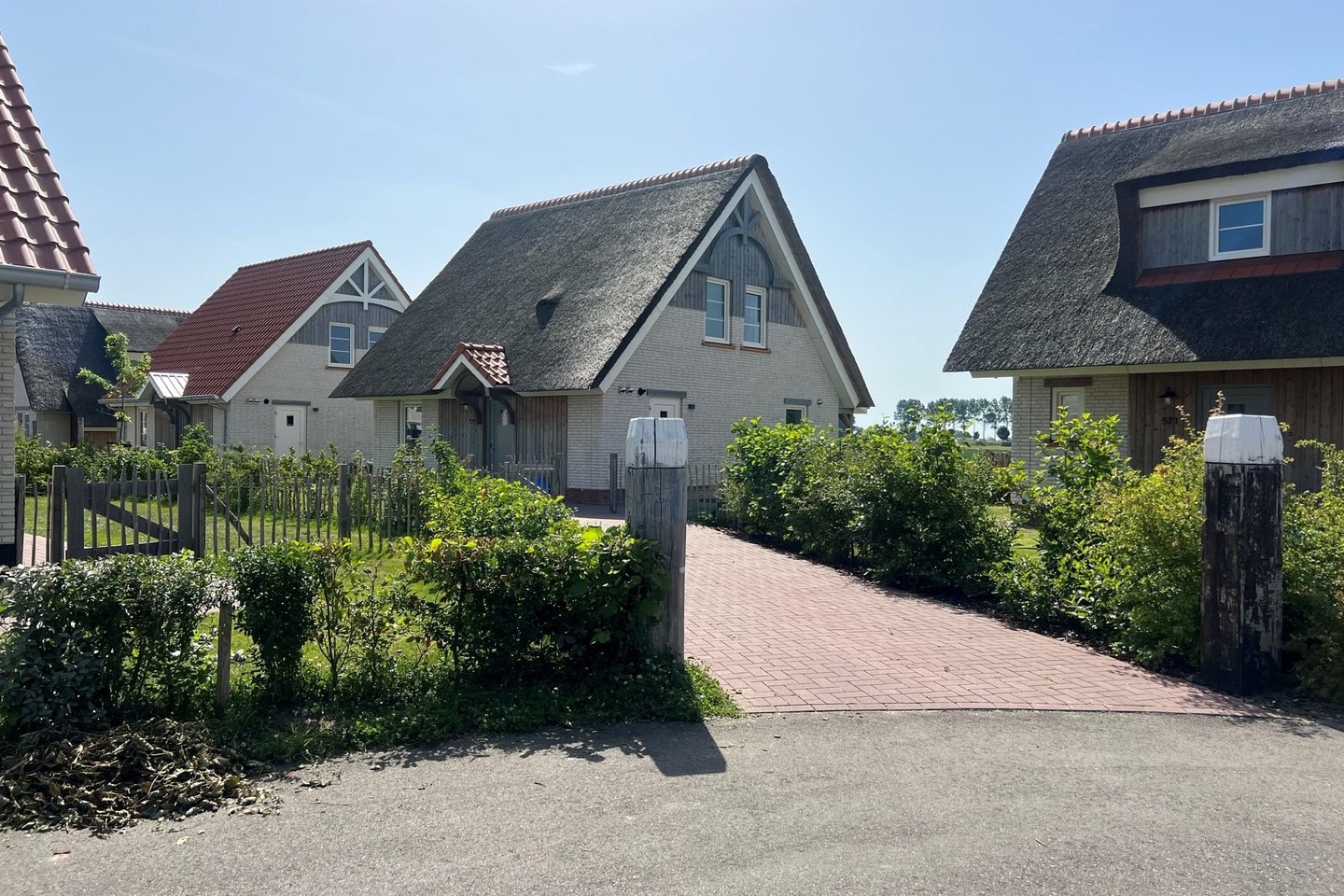 Bekijk foto 1 van Zeedijk 24 572