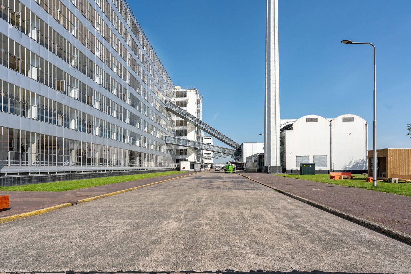 View photo 3 of Van Nelleweg 1