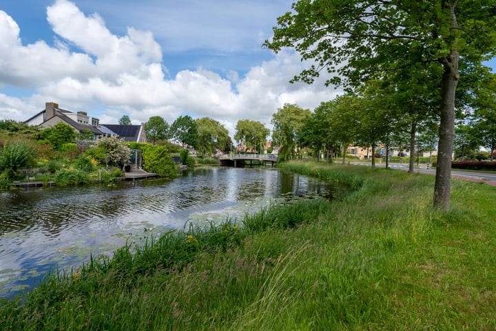 Bekijk foto 30 van Reuzenpandasingel 190