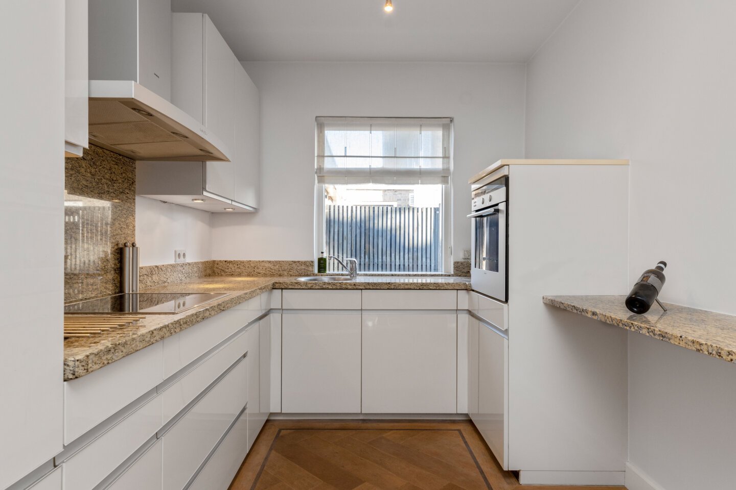 Bekijk foto 3 van van Swietenstraat 12