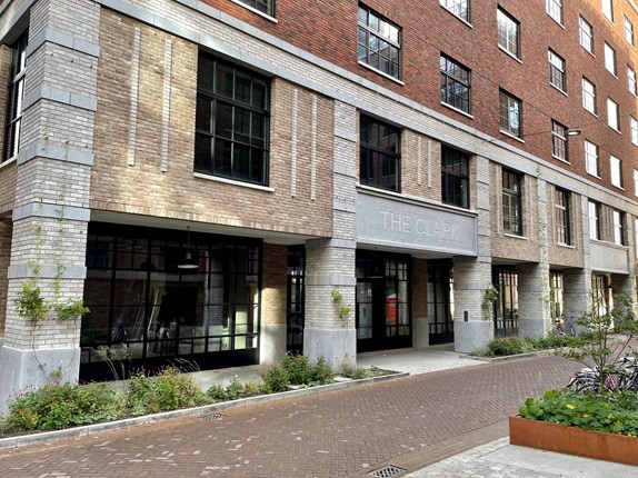 Bekijk foto 3 van Karl Weisbardstraat 221 - 241