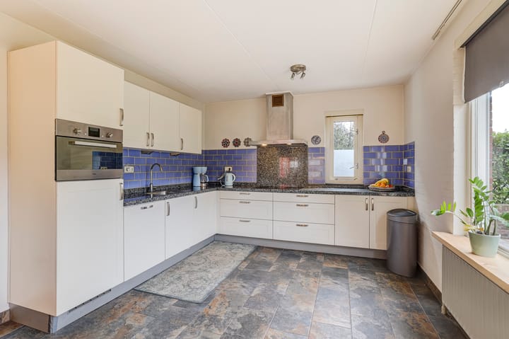 Photo 9 of Westeinde 2