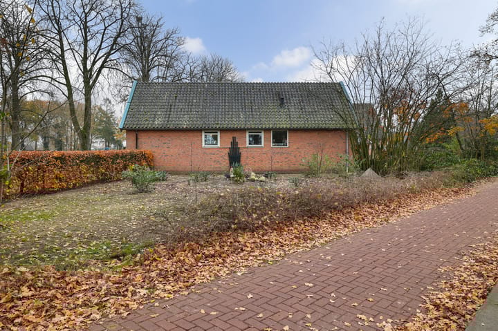 Photo 40 of Westeinde 2