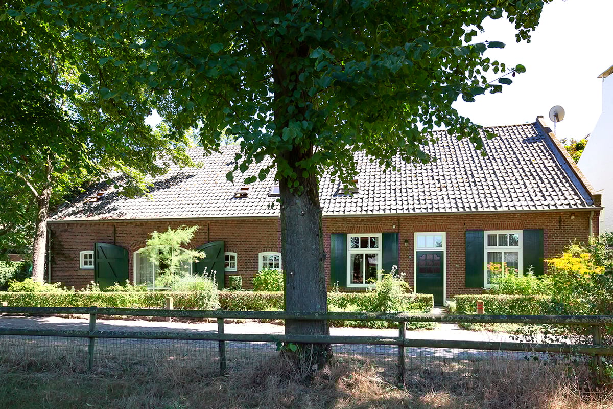 Bekijk foto 1 van Broekzijde 27