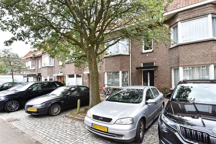 Bekijk foto 7 van Van Hoytemastraat 14