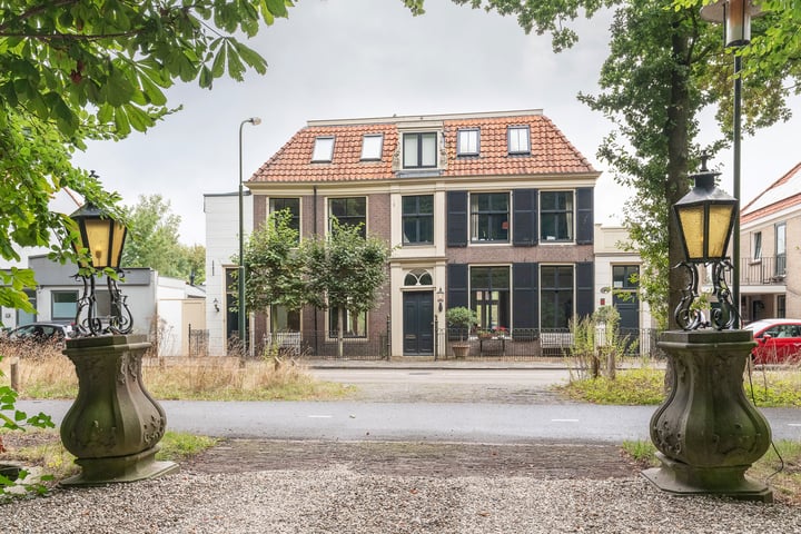 Zuidereinde 50