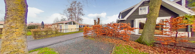 View 360° photo of Achtertuin of Varelseweg 211-1201