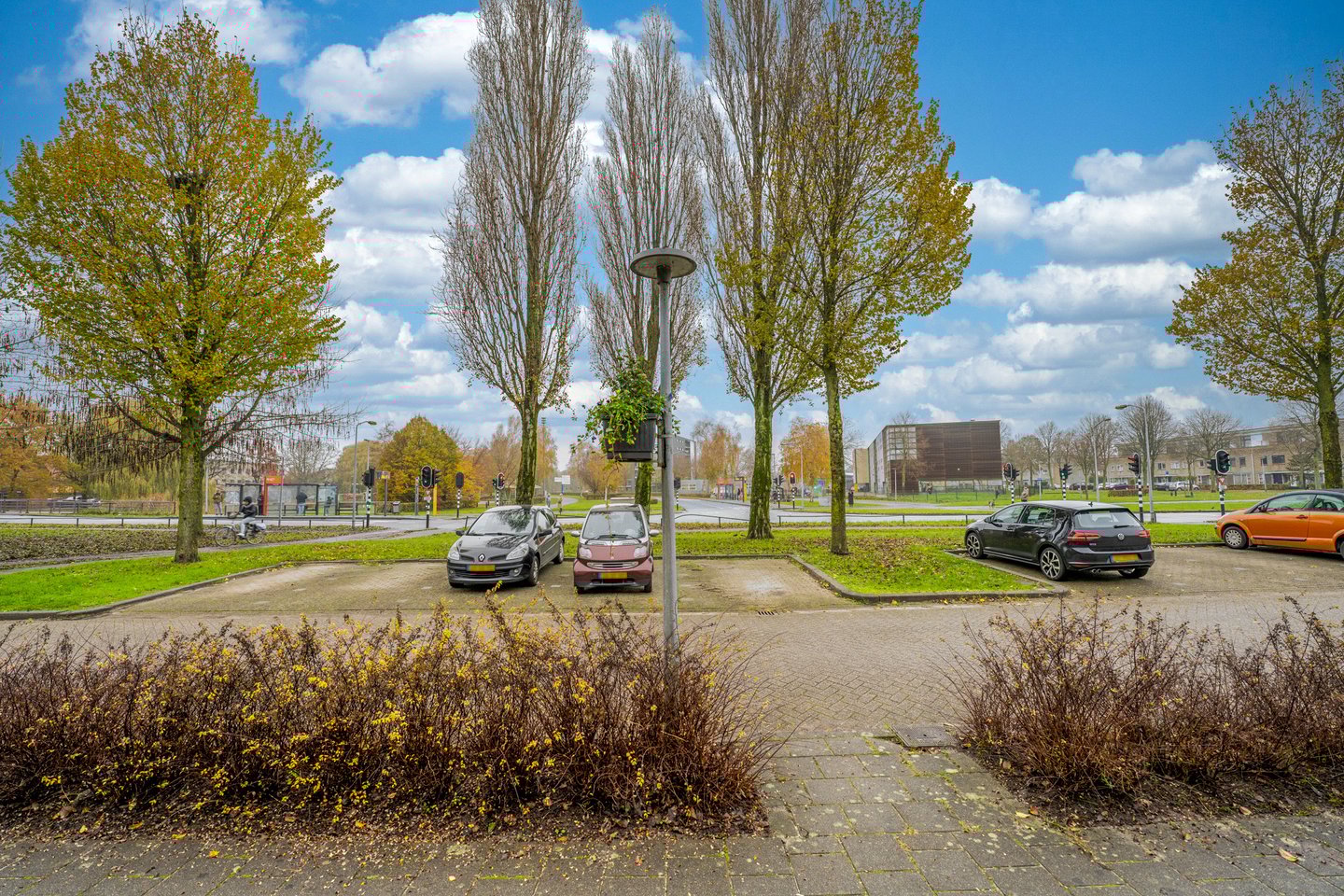 Bekijk foto 2 van Florrie Rodrigostraat 3
