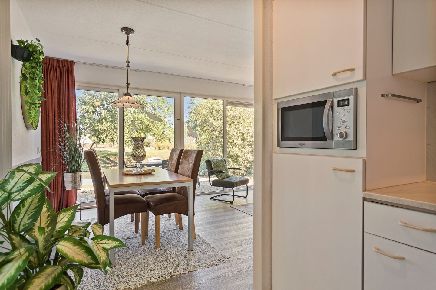 Foto 10 van Paviljoenweg 2-H18