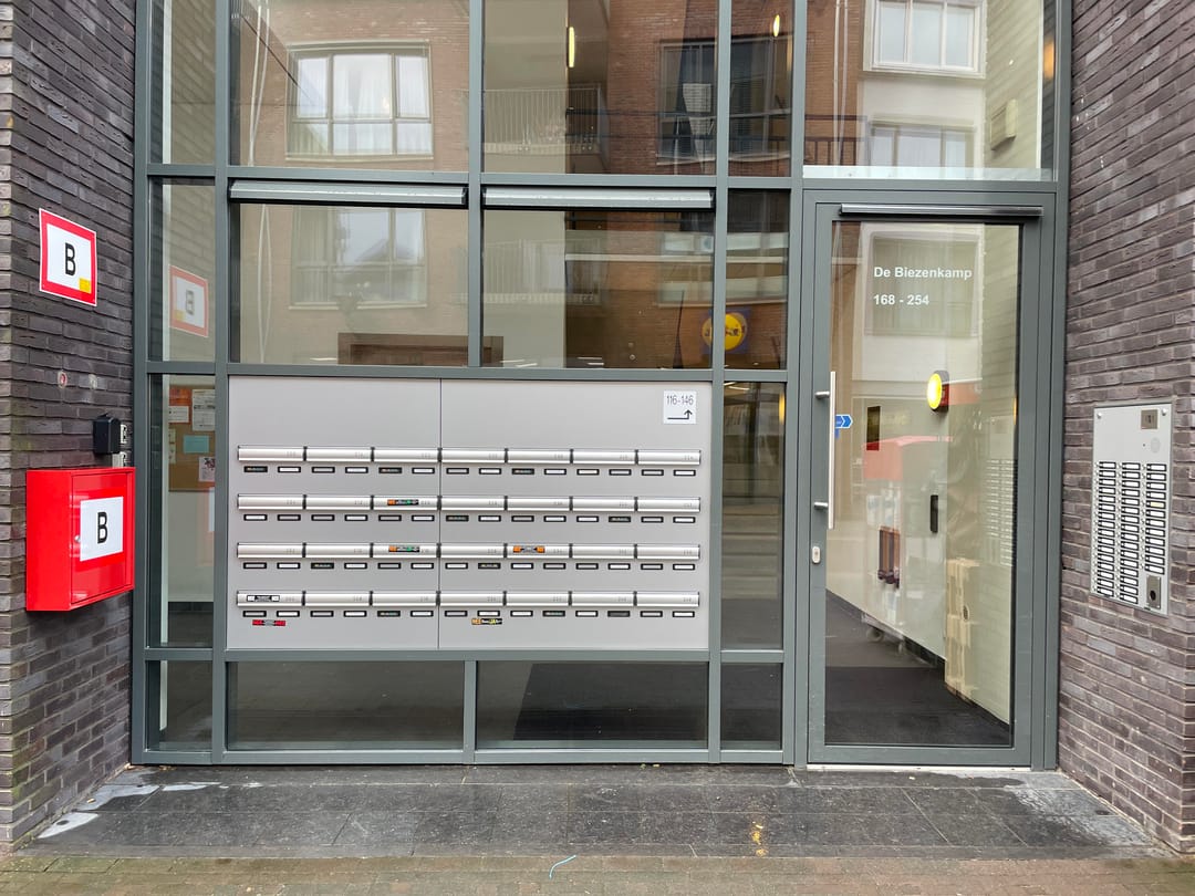 Photo 8 of Tolplaats 27