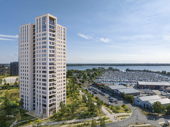 Porto - Almere Duin main image