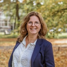 Wendy van Beek-van den Heuvel - Commercial Employee