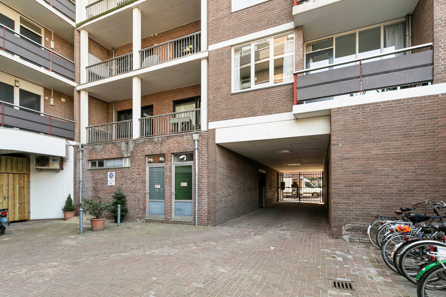 Bekijk foto 4 van Kerkstraat