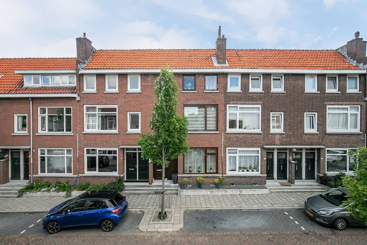 Bekijk foto 1 van J A Alberdingk Thijmstraat 30