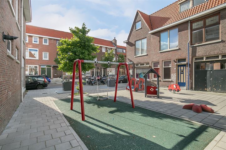 View photo 40 of J A Alberdingk Thijmstraat 30