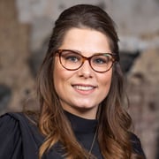 Sharon Bovend'Eerdt - Office manager