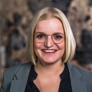 Rowena Huijerjans - Office manager
