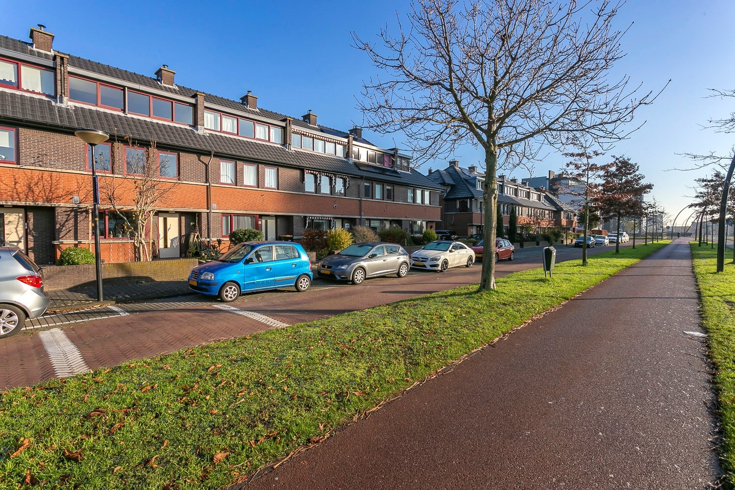 Bekijk foto 1 van Laan van Wateringse Veld 954
