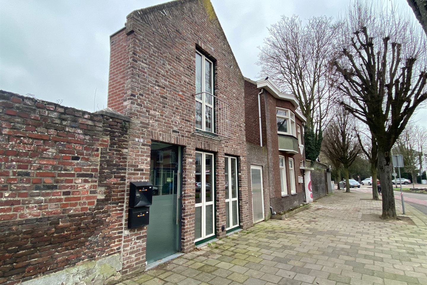 Bekijk foto 3 van Emmasingel 2-a