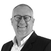 Bart P.J. van Staveren, RM RT - NVM-makelaar (directeur)
