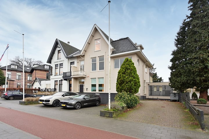Brinklaan 32, Bussum