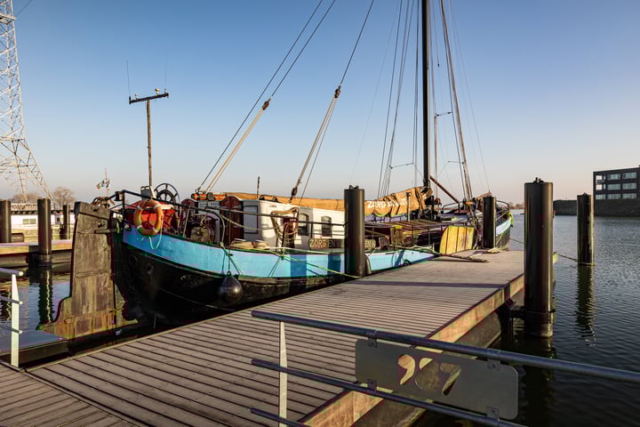 Foto 16 van Haringbuisdijk 1-SCHEPEN