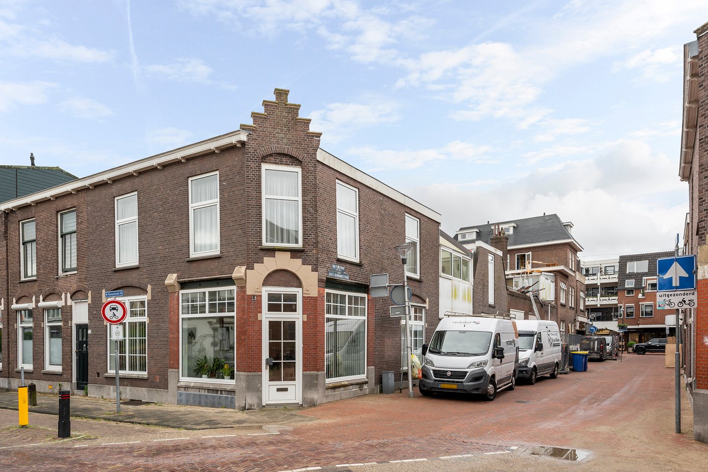 Bekijk foto 1 van Havenstraat 33