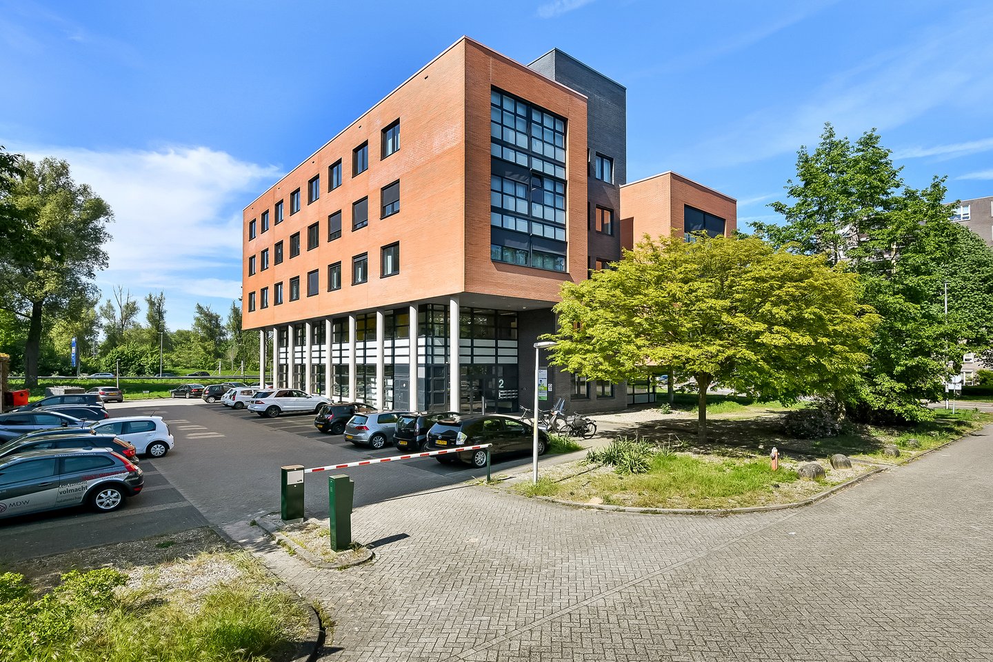 Bekijk foto 1 van Kroonpark 2 .