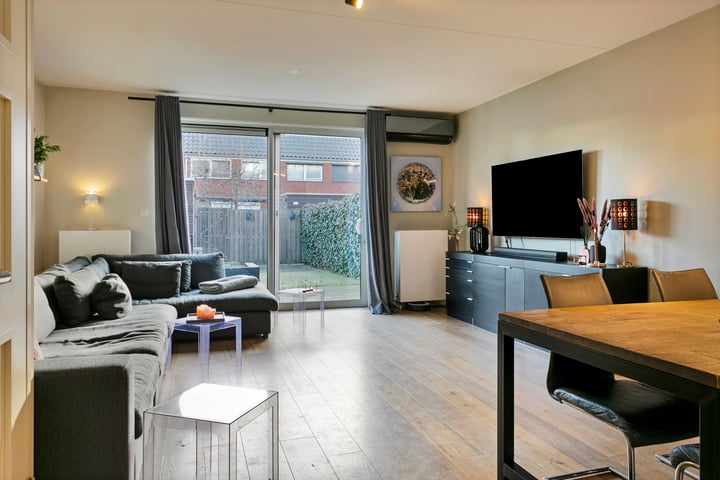 Laan van Avant-Garde 260