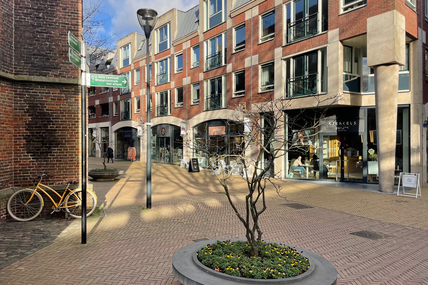Bekijk foto 3 van Broerenstraat 19