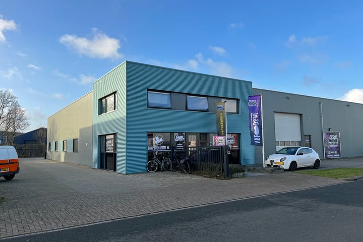 Zoom 22 G, Surhuisterveen