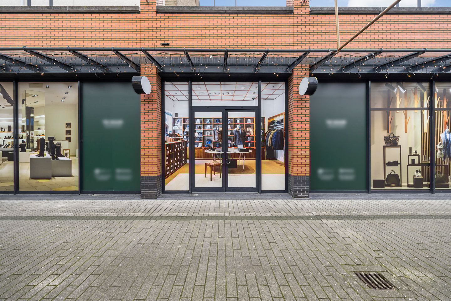 Bekijk foto 4 van Winkelcentrum De Schoof 21