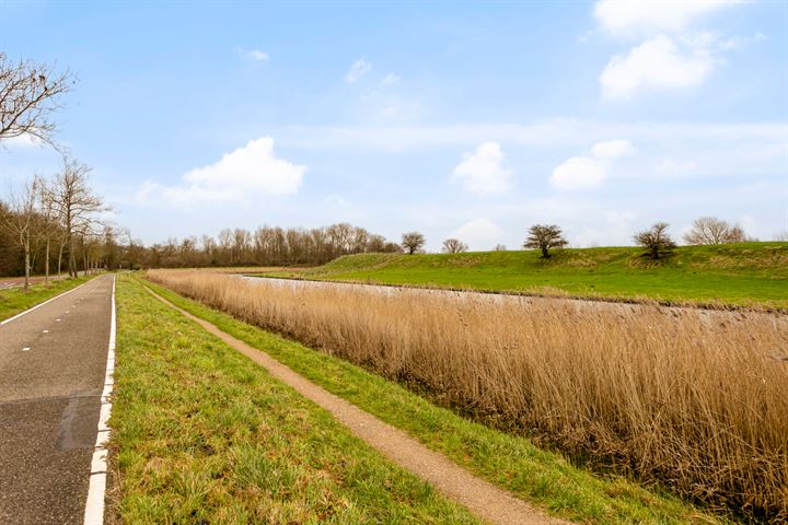 Bekijk foto 30 van Kievitenlaan 28.