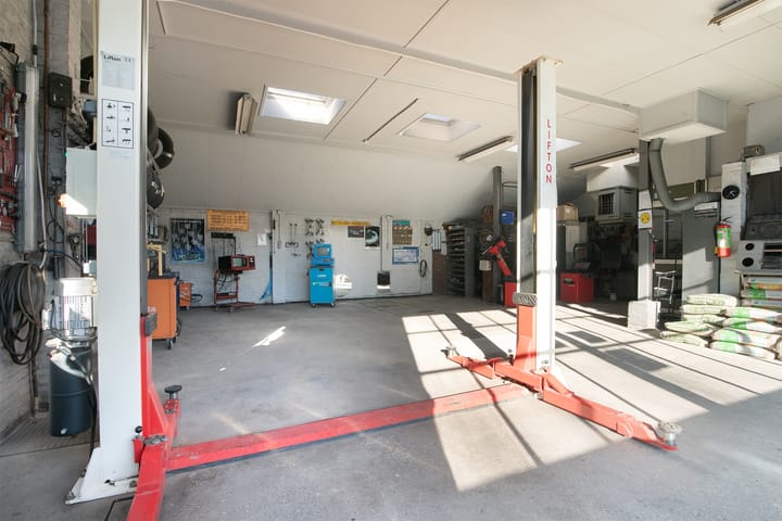 Photo 38 of Verlengde Oosterdiep WZ 52