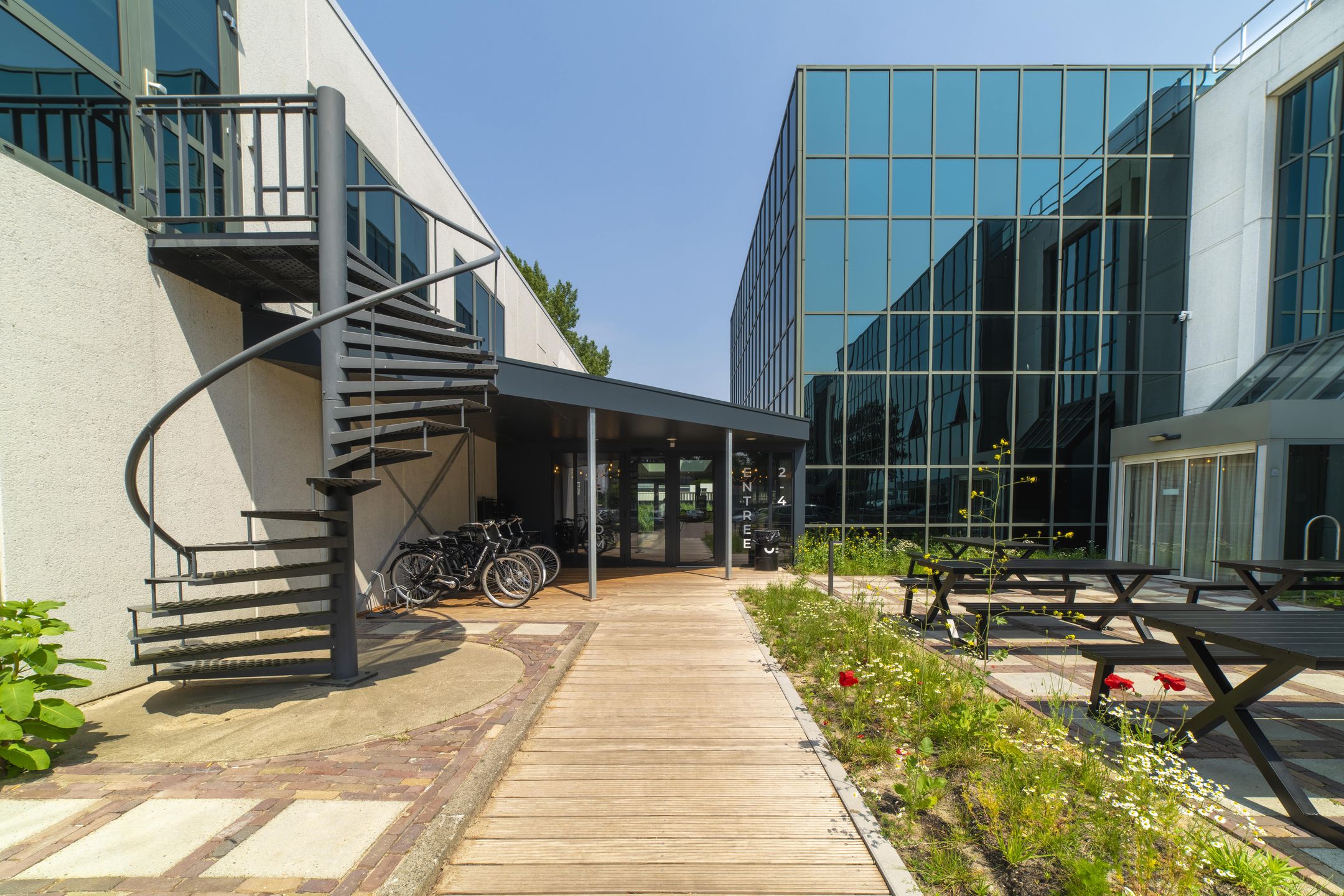 Kantoor Capelle aan den IJssel Zoek kantoren te huur Rietbaan 2 12