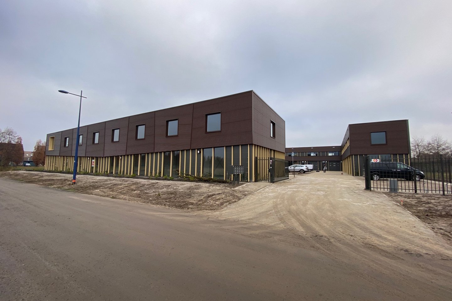 Bekijk foto 2 van Rigaweg 15
