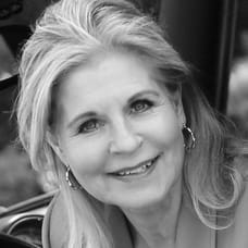 Flora Steenbeek - NVM Register Makelaar & Taxateur