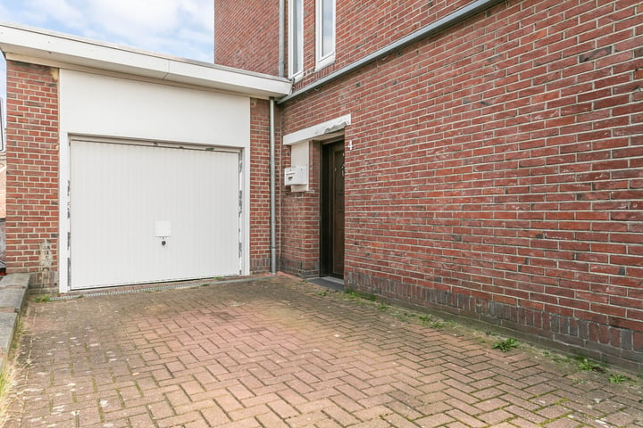 View photo 52 of Veldstraat 2