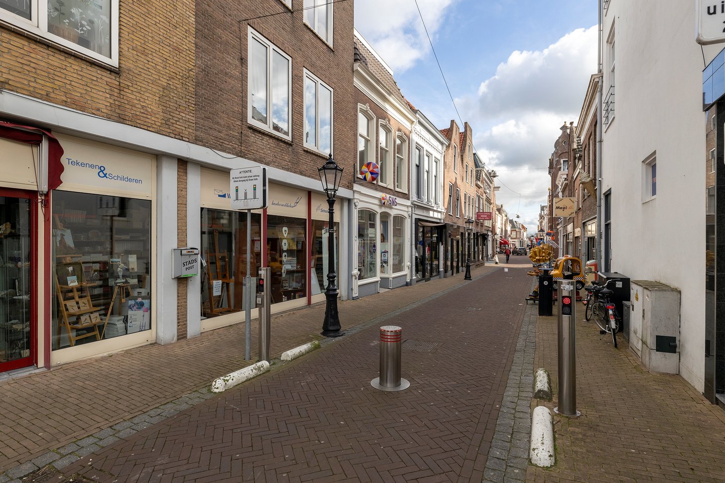 Bekijk foto 3 van Lopikerstraat 6