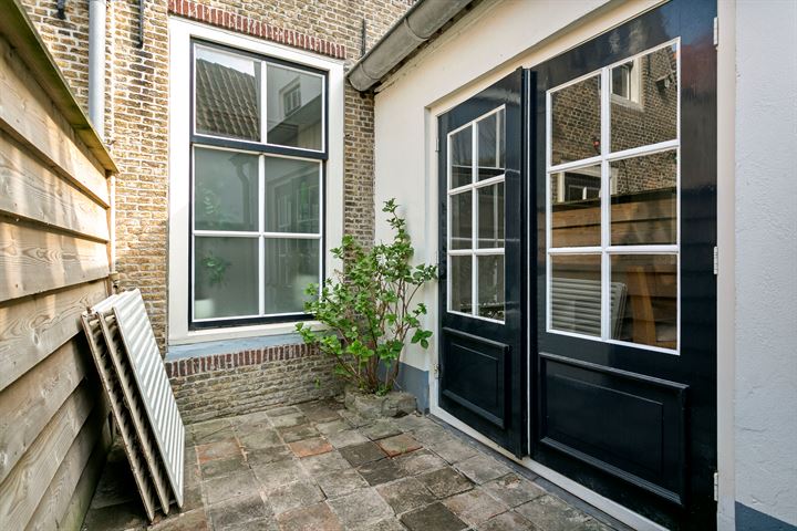 Bekijk foto 39 van Pieterstraat 2