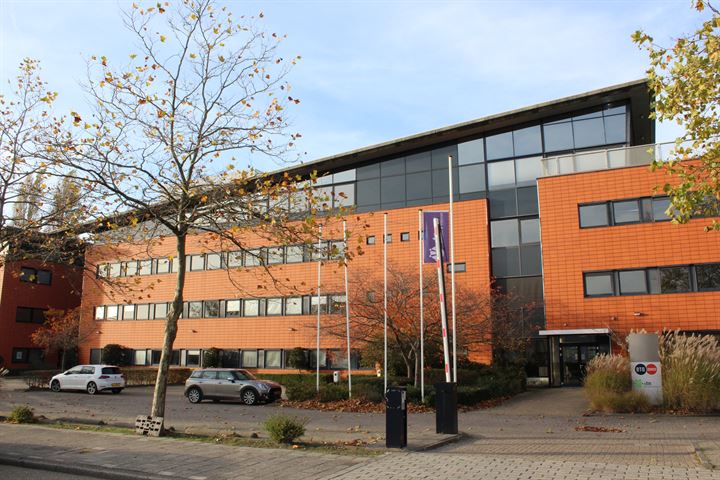 Pelmolenlaan 10-e/o 10A, Woerden