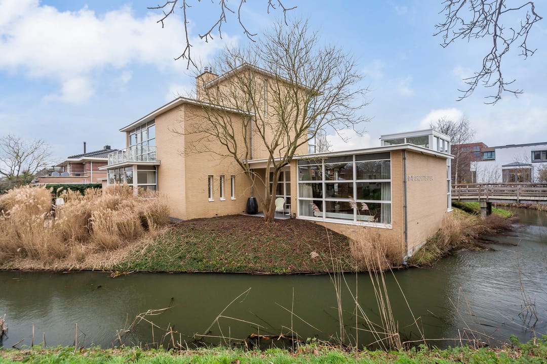 Huis te koop Dokter Van Dongenkade 24 3261 CK OudBeijerland [funda]