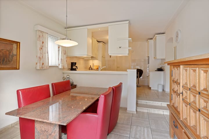 Foto 5 van Bisschop Schrijnenplein 1