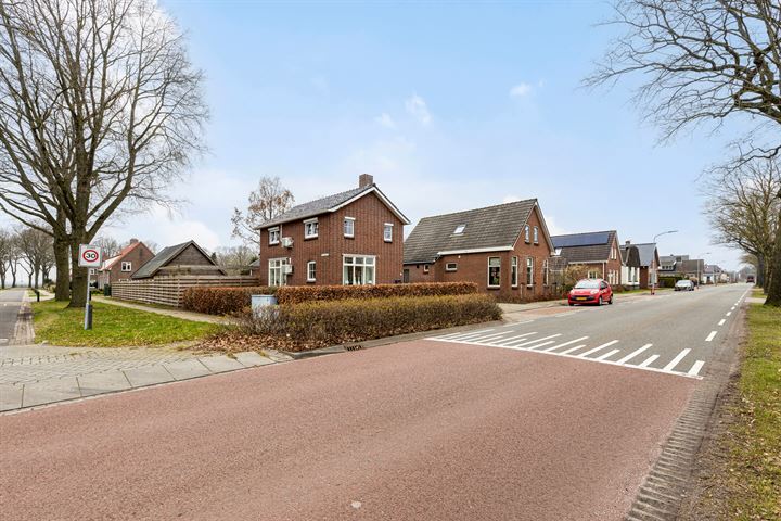 Bekijk foto 2 van Zuiderdiep 331