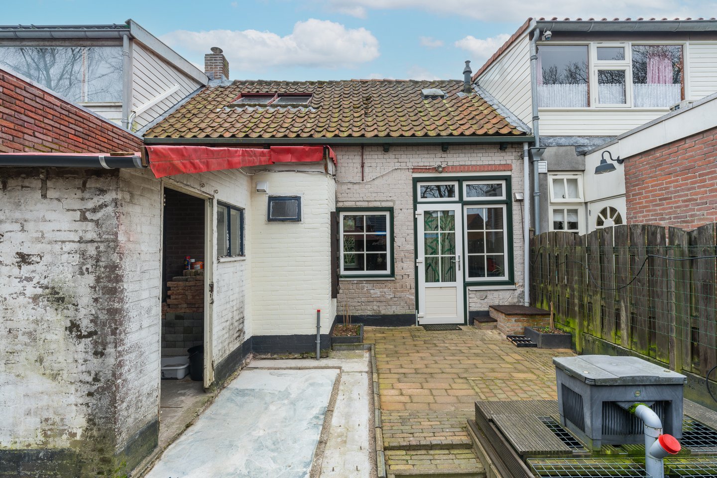 Bekijk foto 2 van Tuinstraat 74
