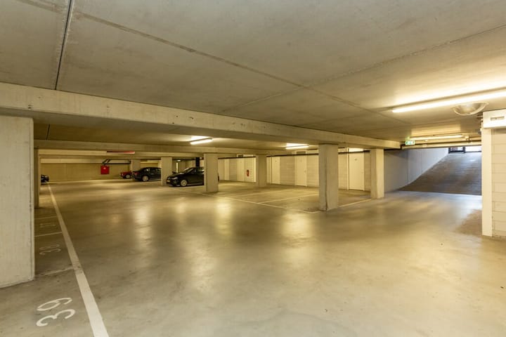 Foto 23 van Basiliekstraatje 14