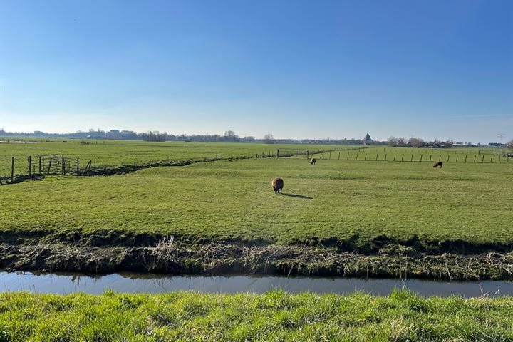 Bekijk foto 13 van Middenweg 21