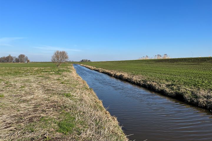 Bekijk foto 7 van Middenweg 21