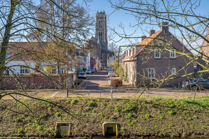 Bekijk foto 10 van Aart Robberstraat 19